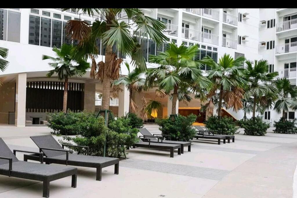 Condominium Shore 1 Mall Of Asia Manila Exterior photo